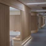 santé médecins bureaux soins consultations patients saint-nazaire restructuration bois aménagement intérieur courbes