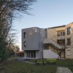 EHPAD la roselière pont-saint-martin maison de retraite extension architecture insertion architecturale façade béton
