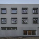 EHPAD la roselière pont-saint-martin maison de retraite extension architecture insertion architecturale façade béton